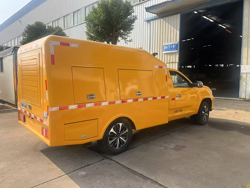 大通100KW电源车