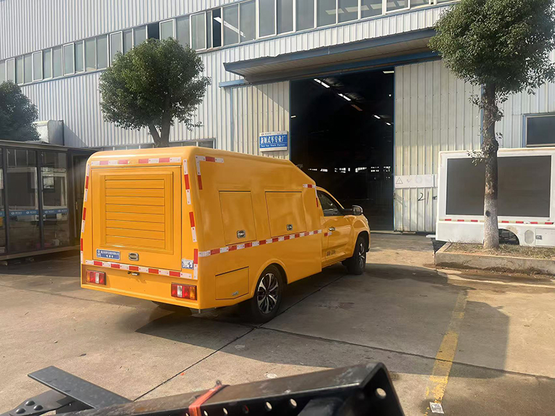 大通100KW电源车